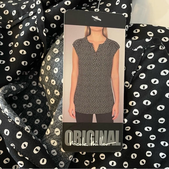NICOLE Miller Pull On Blouse Short Sleeves - Picture 3 of 8